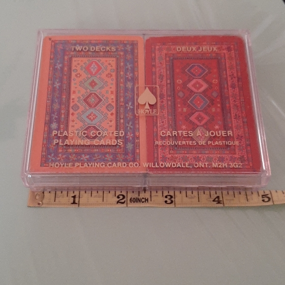 VNT Hoyle Geometric Playing Cards - Two Decks - Picture 5 of 6